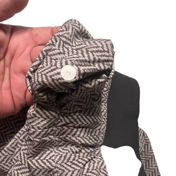 LULULEMON Mens Bowline 11” Unlined Shorts in Chevron Gray Size Small - Picture 5 of 5